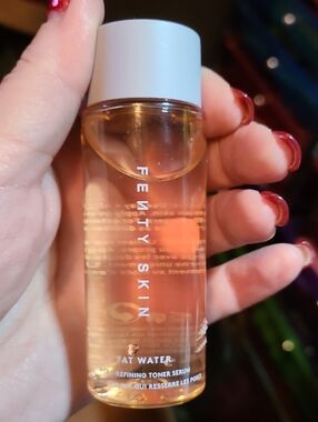 Fenty Skin Fat Water Refining Toner Serum - Clear Pale Amber Bottle, White Cap